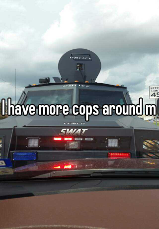Illustration for article titled A Man Used Whisper to Live Update His Standoff With Cops